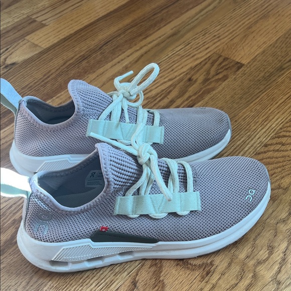 On Cloud easy Light Purple Sneakers US 7 - Picture 2 of 7